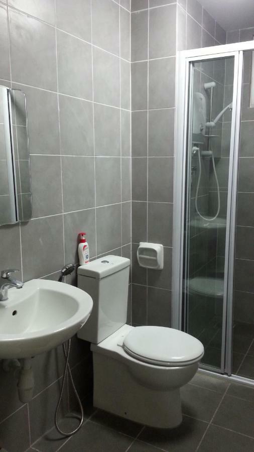 Az Homestay @ Southville City Bangi Exteriör bild
